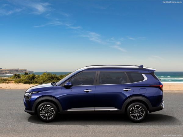 Kia-Carens-2